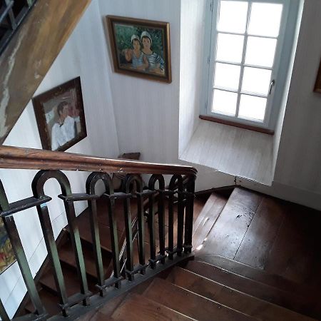 La Suite Du Peintre Oloron-Sainte-Marie Luaran gambar